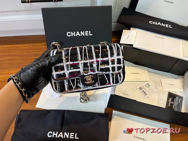 Chanel Flap Embroidered Satin Bag 20cm - 1
