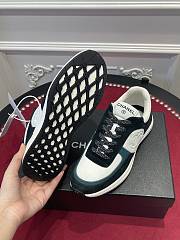 Chanel Sneaker 13 - 4