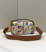 FENDI BAGUETTE RAINBOW Size 27 x 5 x 15 cm - 5