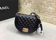 CHANEL Messenger Bag Boy Grain Effect Calf Leather & Gold Plated Metal Black 12.5*18*6CM - 3