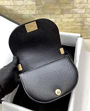 CHANEL Messenger Bag Boy Grain Effect Calf Leather & Gold Plated Metal Black 12.5*18*6CM - 4