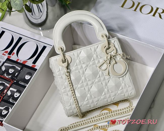 Mini Lady Dior Bag White with Diamond Motif 6603 17x15x7CM - 1