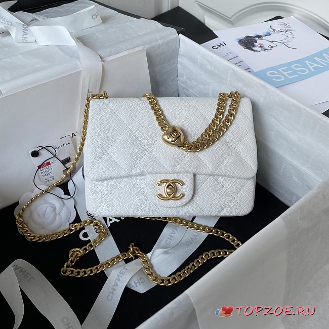 Chanel 123P Caviar Flap Bag Golden Ball White AS3829 14x20x8CM - 1