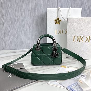 DIOR CATWALK MODEL DIANA MINI BAG 634472 - 20 x 13 x 8cm