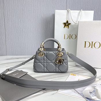 DIOR CATWALK MODEL DIANA MINI BAG 634476 - 20 x 13 x 8cm