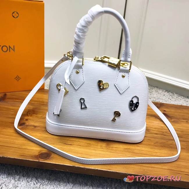 Louis Vuitton Alma BB Love Lock Epi Leather M52885 23.5 x 17.5 x 11.5 cm - 1