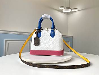 LOUIS VUITTON ALMA BB MONOGRAM VERNIS LEATHER M91606 25.0 × 19.0 × 11.0 cm