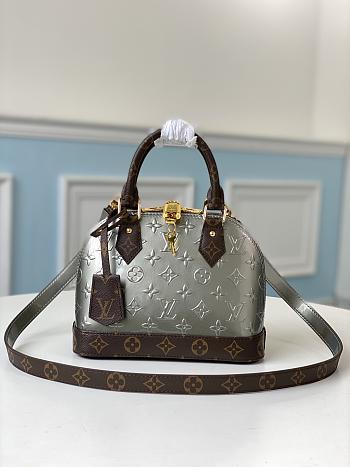 LOUIS VUITTON ALMA BB MONOGRAM VERNIS LEATHER M90584 23.5 x 17.5 x 11.5CM