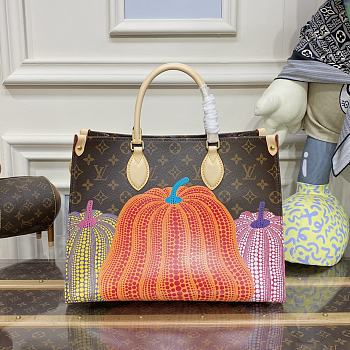 LV x YK OnTheGo MM​ Monogram Canvas M4637466 35 x 27 x 14 CM