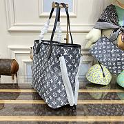 LV Neverfull MM Denim Bag M21465 31 x 28 x 14 cm - 2