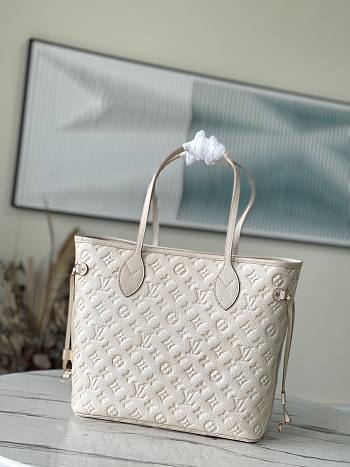 LV Neverfull Monogram Empreinte MM Bag M46231 31 x 28 x 14 cm