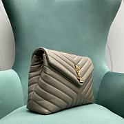 YSL LOULOU CHAIN BAG IN QUILTED 