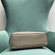 YSL LOULOU CHAIN BAG IN QUILTED 