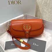 DIOR BOBBY EAST-WEST BAG ORANGE M9327 22 x 13 x 5 CM - 1