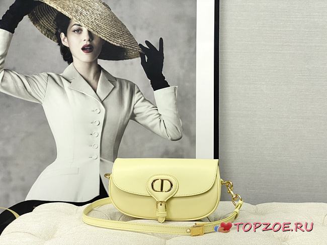 DIOR BOBBY EAST-WEST BAG LIGHT YELLOW M9327 22 x 13 x 5 CM - 1