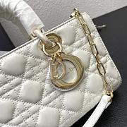 MEDIUM LADY D-JOY BAG WHITE 9217 26*14*6cm - 6