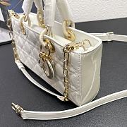 MEDIUM LADY D-JOY BAG WHITE 9217 26*14*6cm - 3