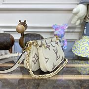 LV MULTI POCHETTE ACCESSOIRES BEIGE M45777 SIZE 25x14.5x4.5 CM - 4