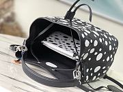 LV x YK Néonoé BB Black M21753 20 x 20 x 13 CM - 4