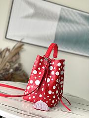 LV x YK Néonoé BB Red M46413 20 x 20 x 13 CM - 6