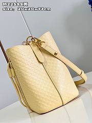 LV Néonoé BB Nanogram Light Yellow M22599 20 x 20 x 13 CM - 5