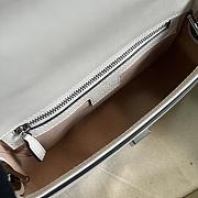 GUCC Petite GG mini shoulder bag 739722 21x10x5CM - 2