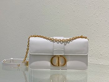 Dior 30 Montaigne East-West white 21.5 x 12 x 6cm