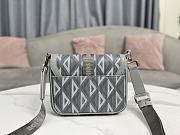 Dior Hit the Road 19 x 11 x 4cm - 4