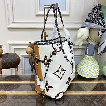 LV Giant Jungle MM Monogram Canvas Tote 31*17*28.5CM