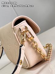 LV Wallet on Chain Ivy bag M82210  23.5x12x4.3cm - 3