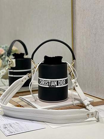 dior vibe black 14.5*17.5cm