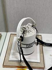 dior vibe white 14.5*17.5cm - 3