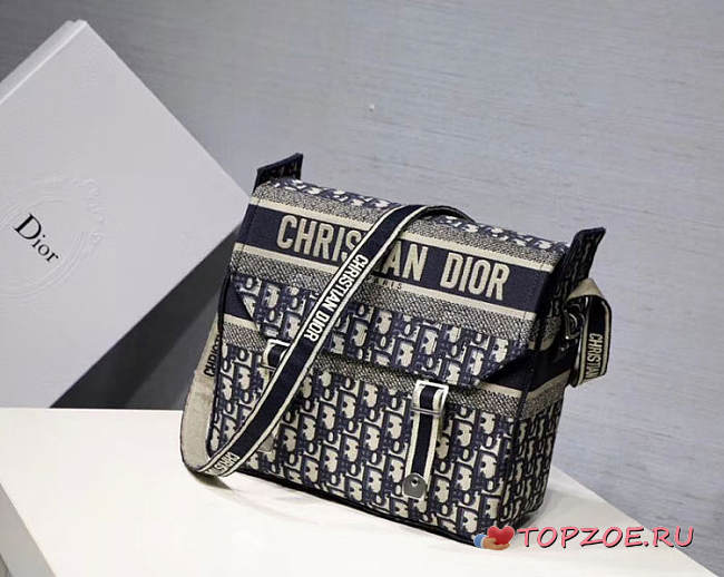Messenger bag 01  27 x 28 x 11 cm - 1