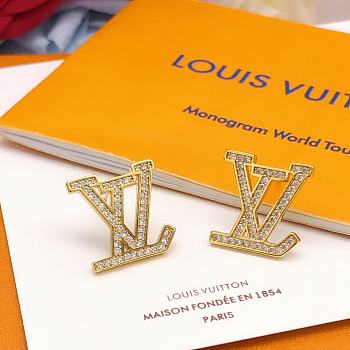 lv  Earring