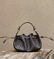  POMODORINO  24x 14 x 9.5 cm - 1