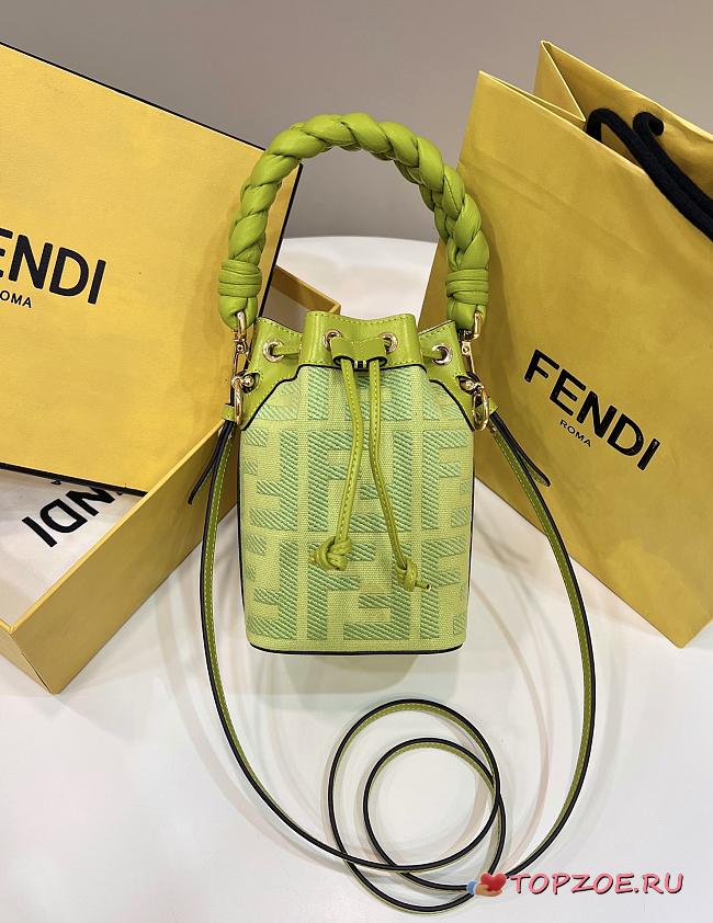  fendi mon tresor mini bag02 12X18X10CM - 1