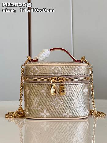 LV Micro Vanity bag M22920 11*10*8cm