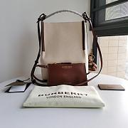 Burberry Small Logo Graphic Cotton Canvas Peggy Bucket Bag 21X16.5X25CM - 6