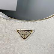 Burberry Small Logo Graphic Cotton Canvas Peggy Bucket Bag 22x18x6cm - 3
