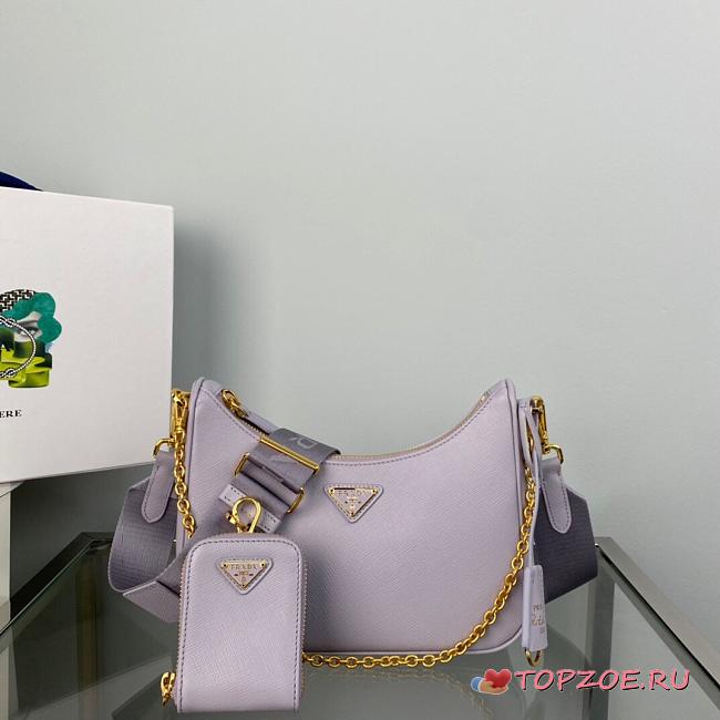 prada re-edition 2005 shoulder bag 01 22x18x6cm - 1