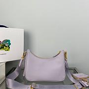 prada re-edition 2005 shoulder bag 01 22x18x6cm - 5