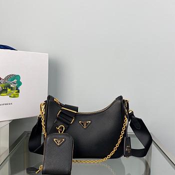 prada re-edition 2005 shoulder bag03 22x18x6cm
