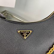 prada re-edition 2005 shoulder bag03 22x18x6cm - 2