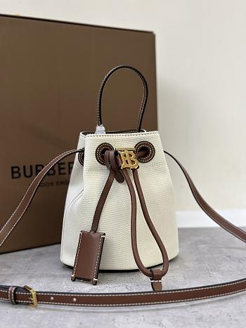 Burberry Bucket Bag 16.5*11*18.5CM