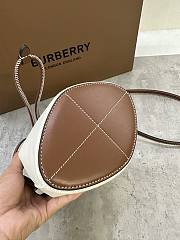 Burberry Bucket Bag 16.5*11*18.5CM - 5