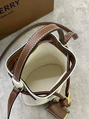 Burberry Bucket Bag 16.5*11*18.5CM - 2