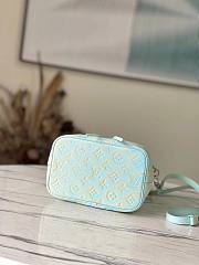 Lv shoulder bag NéoNoé BB shoulder bag M46269 20 x 20 x 13 cm - 3