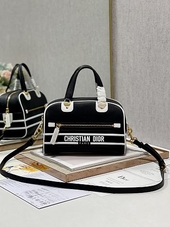 Dior Vibe Zip Bowling Bag03 25×13×16.5cm