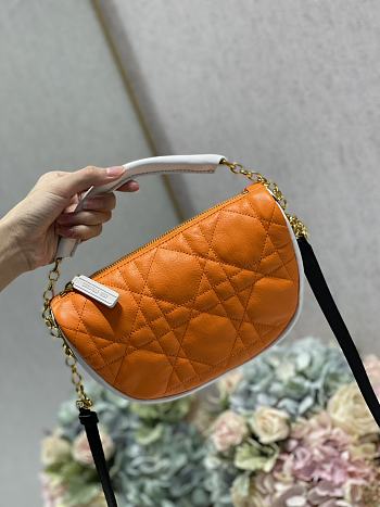 Vibe Hobo Cannage Quilt Lambskin01 20×15×7cm
