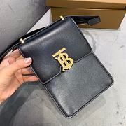 Burberry  'Robin' shoulder bag03 gold buckle  13.5 x 4.5 x 19cm - 2